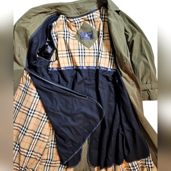Vtg Burberry | Nova Check Olive Green Trench Coat | With liner | Brass buckles - Picture 12 of 16